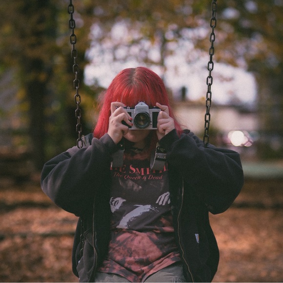 Meet your Posher, Nora - Picture 1 of 1